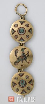 Chain with Birds and Geometric Motifs Chain with Birds and Geometric Motifs