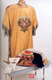 Herald’s garment (cape, hat, gloves, wristbands). Late 19th century