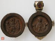 Panagiarion with the Virgin and Child and Three Angels at Mamre (interior) and the Crucifixion and Three Church Fathers (exterior) Panagiarion with the Virgin and Child and Three Angels at Mamre (interior) and t