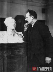 The sculptor’s father Fedor Alexeevich Alexeev in the St. Petersburg home of the collector Sergei Botkin, by Pavel Trubetskoi’s portrait of Botkin (1906). Photograph, 1912 The sculptor’s father Fedor Alexeevich Alexeev in the St. Petersburg home