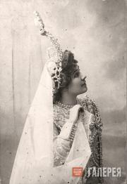 Н.И. Забела-Врубель в роли Царевны Лебеди. 1900
