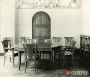 Столовая с панно «Испанки»