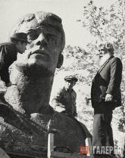 Доработка памятника Сергею Есенину в Рязани. 1975 Доработка памятника Сергею Есенину в Рязани. 1975