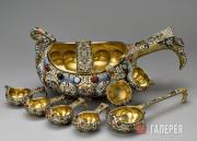 A wine set. 1908–1917