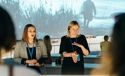 Экскурсия с переводом на РЖЯ по выставке «Игра с шедеврами»