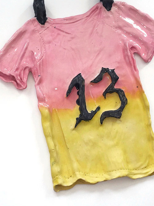 Аполлинария Брошь, “13”, 2019. Керамика, эмаль