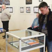 Встреча художника Александра Драгового со зрителями на выставке "Полина Волович. Остановившая время…" в Доме-музее Марины Цветаевой