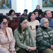 Встреча художника Александра Драгового со зрителями на выставке "Полина Волович. Остановившая время…" в Доме-музее Марины Цветаевой