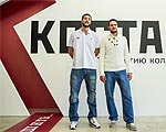 tg_12_08costaki_th.jpg